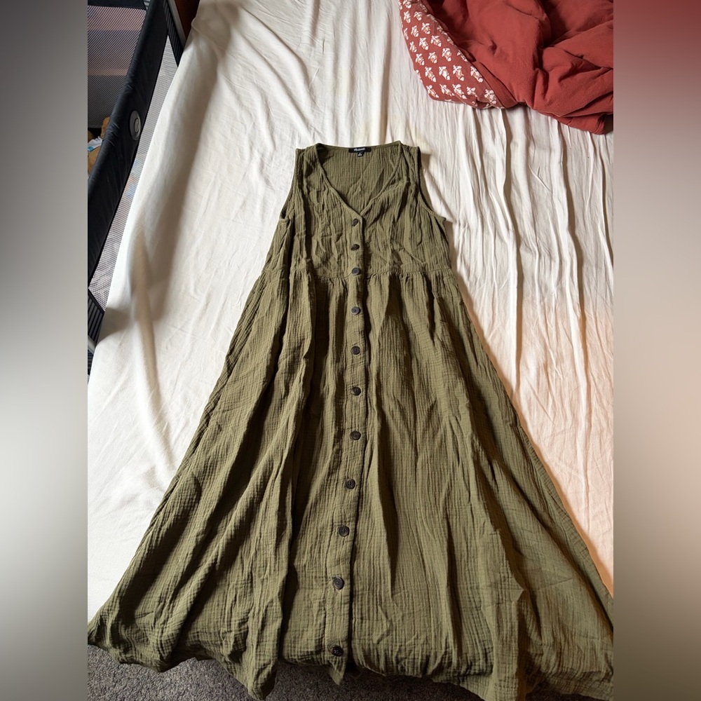 Madewell Olive Green Sleeveless Button-Front Maxi Dress